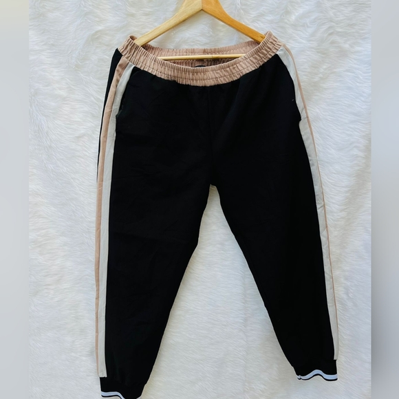 Zara Jogger Pants - Picture 7 of 11